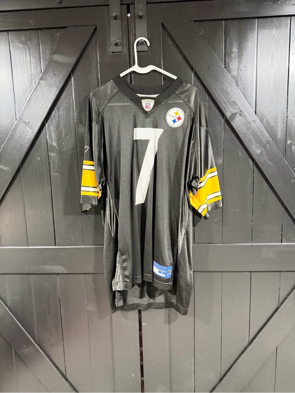 NFL Pittsburgh Steelers Black Jersey with Roethlisberger #7.